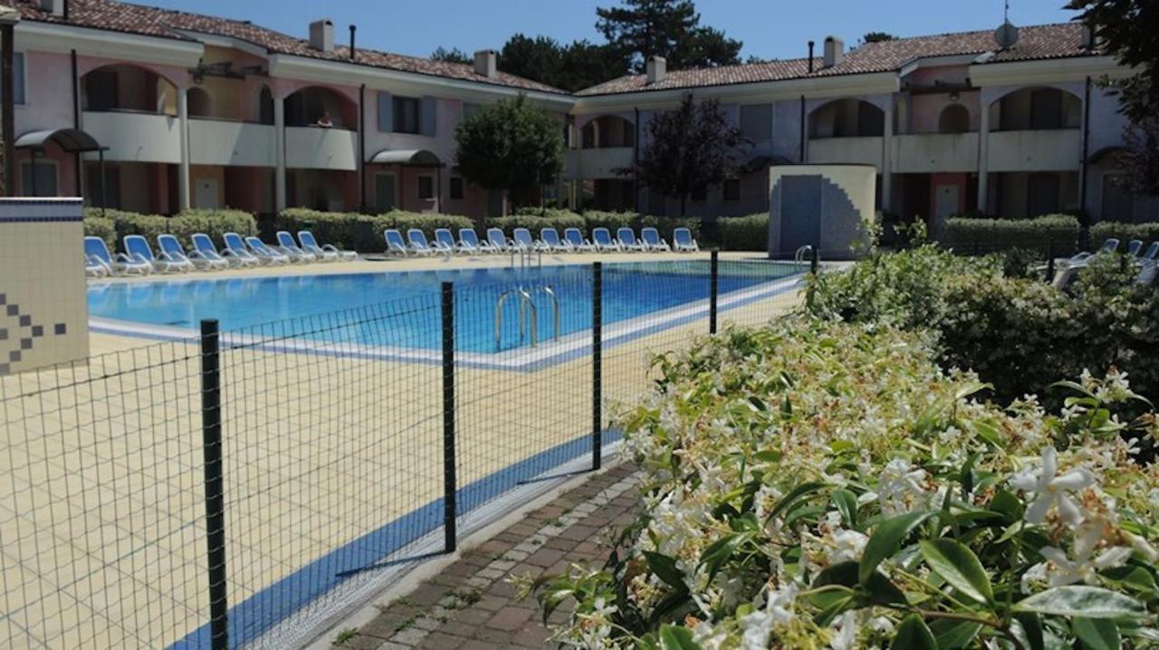 Apartment Charming Flat With Swimming Pool - Beahost *